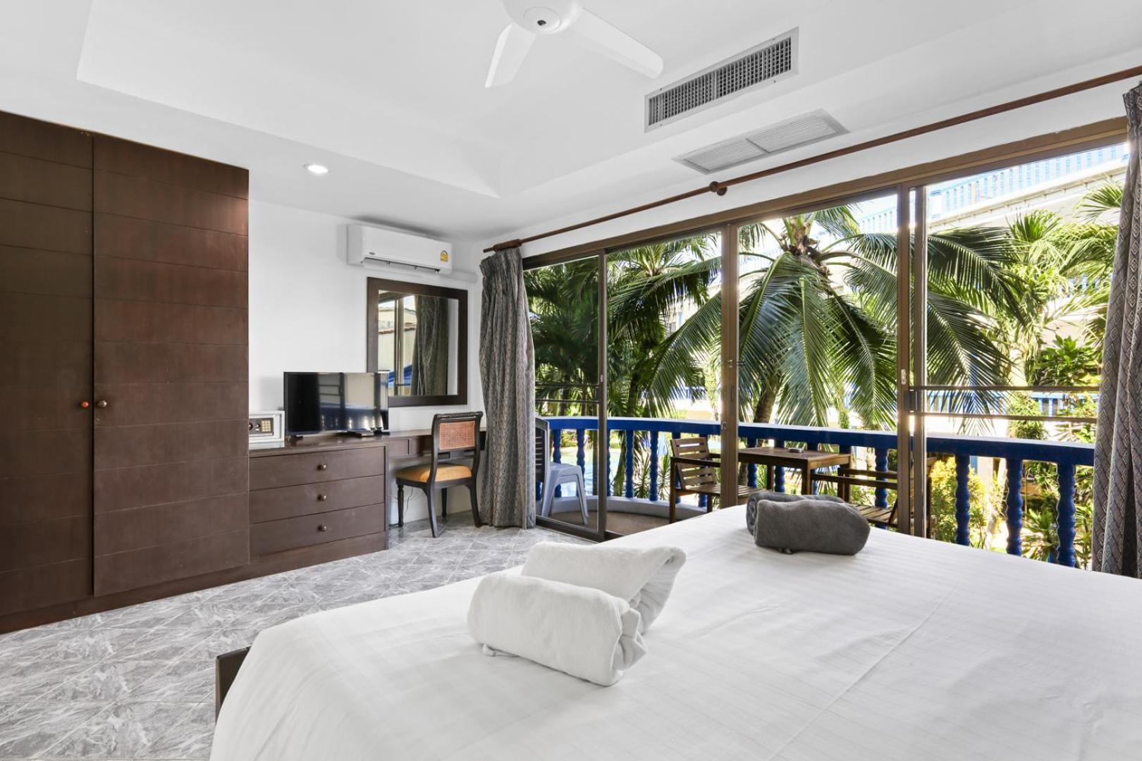 The Club Residence Kamala Beach Exterior photo