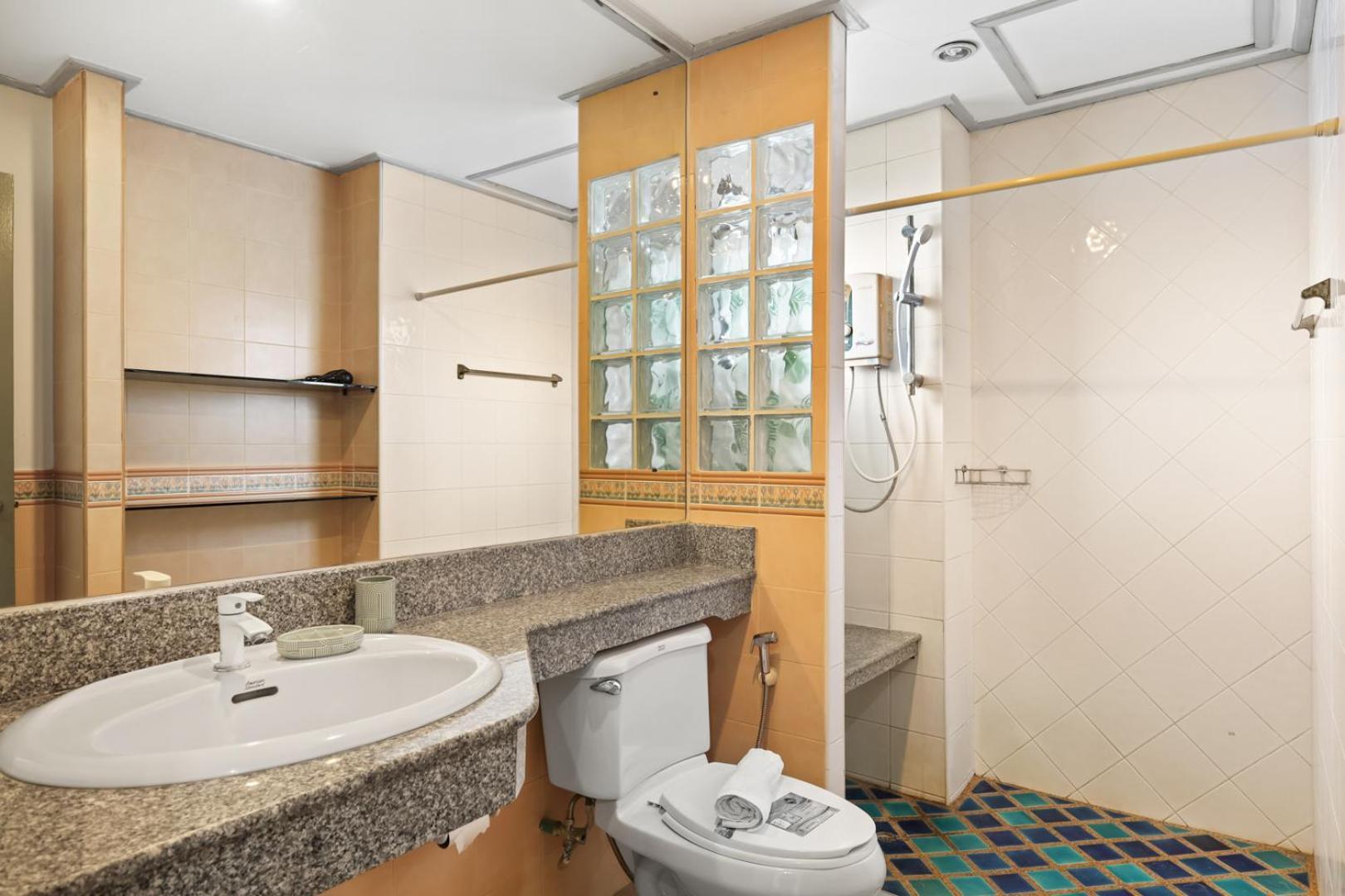 The Club Residence Kamala Beach Room photo